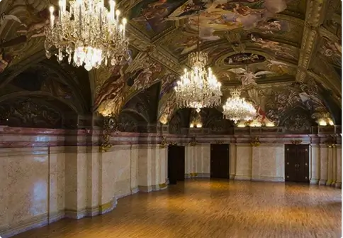 Palais Niederösterreich — Fassade